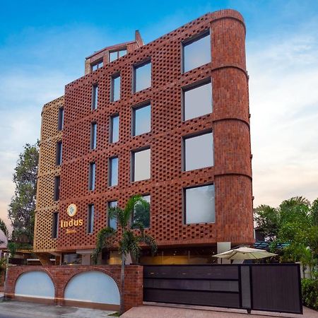 Indus Suites Nagpur Buitenkant foto