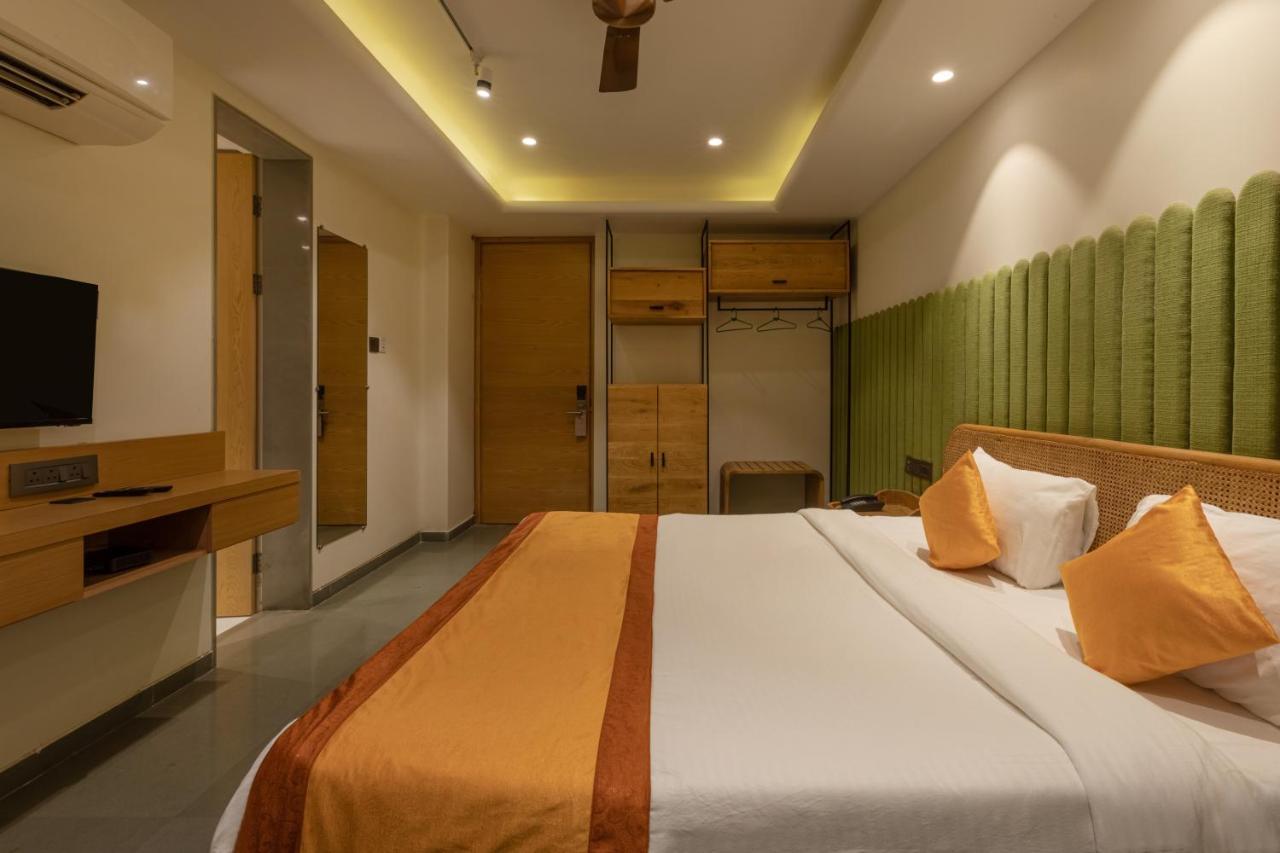 Indus Suites Nagpur Buitenkant foto